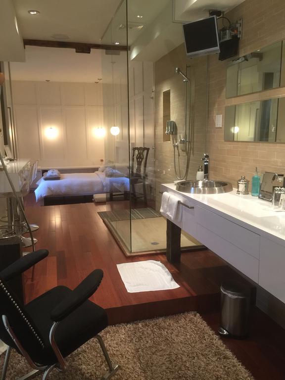 Sir Montcalm Gite B&B มอนทรีอัล ภายนอก รูปภาพ